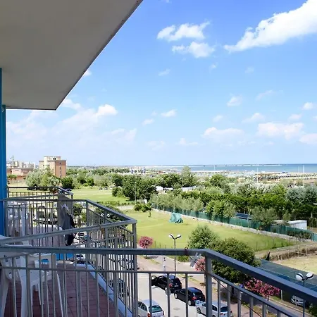 Hotel Caravel 3*