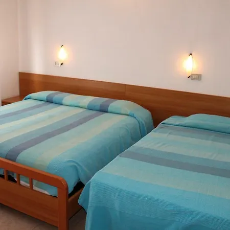 Hotel Caravel 3*