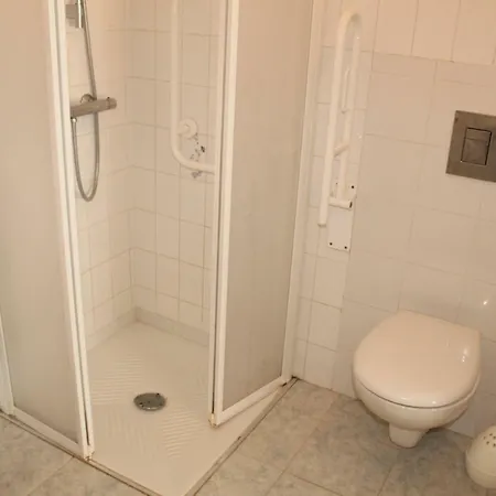 Caravel Hotel 3*