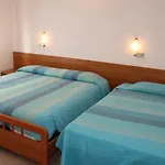 Hotel Caravel 3*