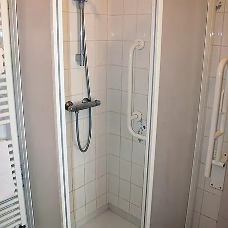 Caravel Hotel