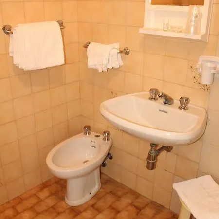 Caravel Sottomarina
